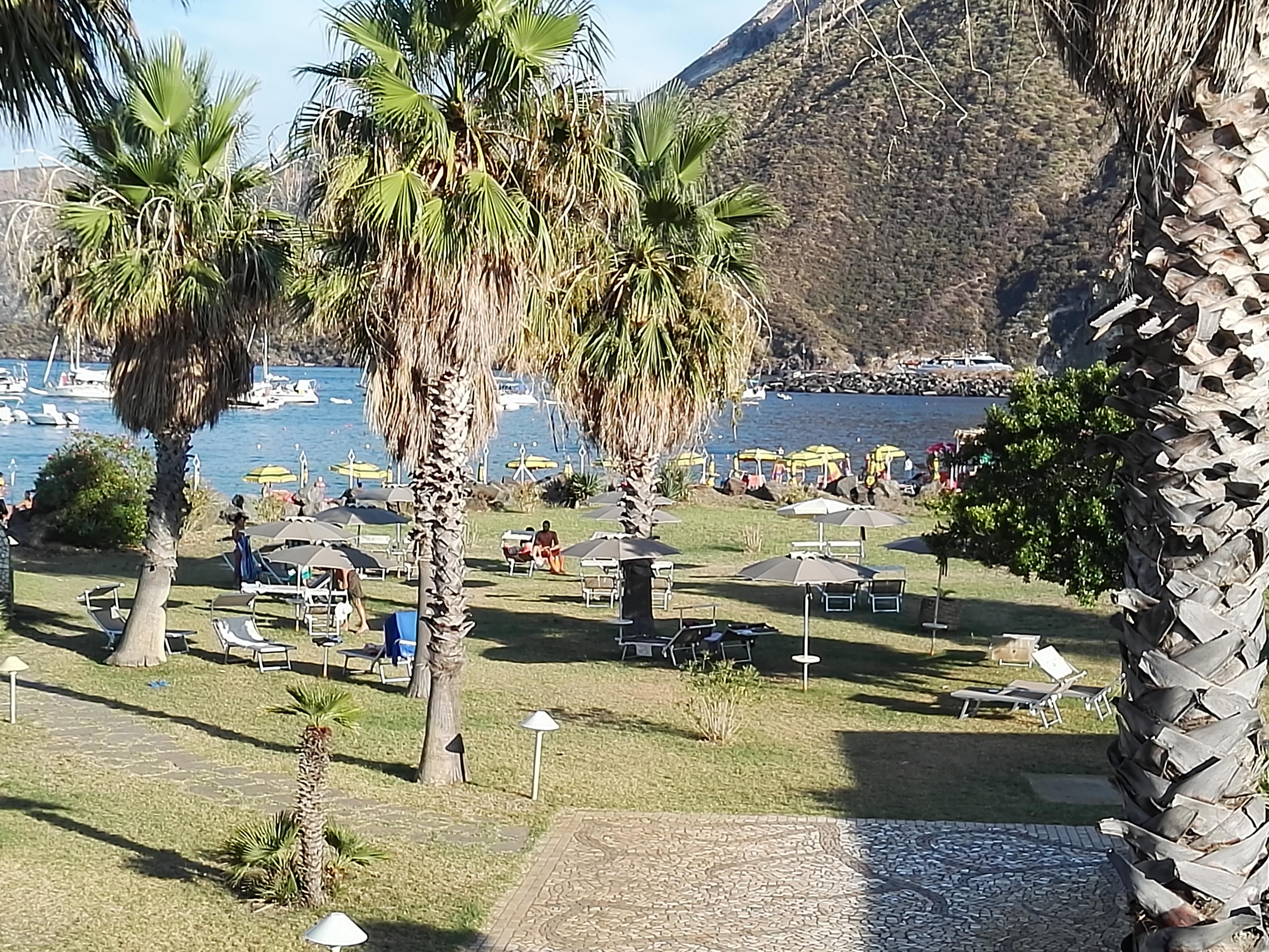 Hotel Eros Vulcano  Extérieur photo